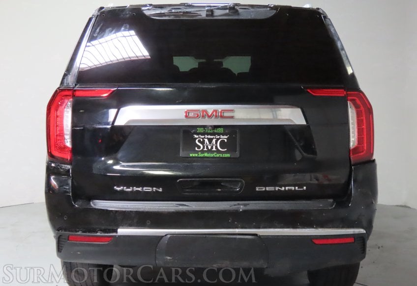 2023 GMC Yukon XL Denali - Image 11