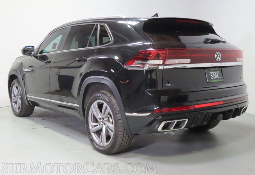 2024 Volkswagen Atlas Cross Sport SEL R-Line - Image 10