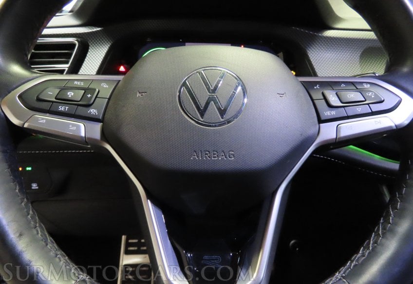 2024 Volkswagen Atlas Cross Sport SEL R-Line - Image 20