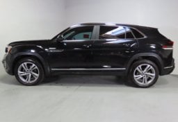 2024 Volkswagen Atlas Cross Sport SEL R-Line - Image 6