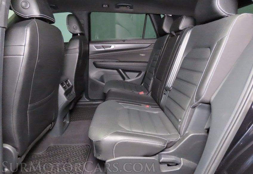 2024 Volkswagen Atlas Cross Sport SEL R-Line - Image 44