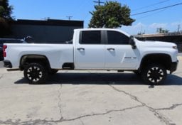 2020 Chevrolet Silverado 2500HD Custom - Image 5