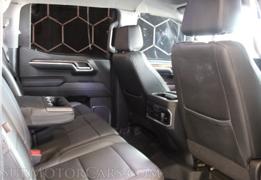 2023 GMC Sierra 1500 4x4 SLT - Image 40