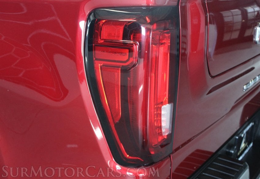 2023 GMC Sierra 1500 4x4 SLT - Image 24