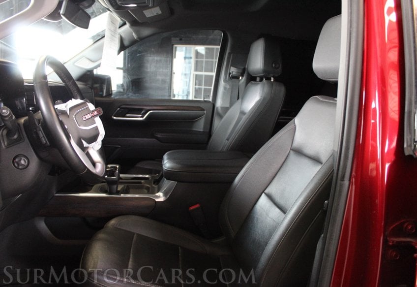 2023 GMC Sierra 1500 4x4 SLT - Image 32