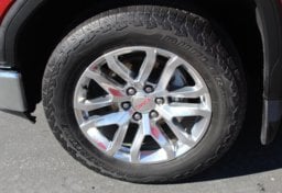 2020 GMC Sierra 1500 4x4 SLT - Image 38