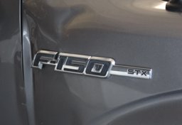 2014 Ford F-150 4x4 V8 STX - Image 34