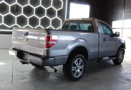 2014 Ford F-150 4x4 V8 STX - Image 8