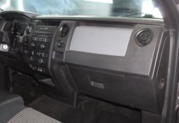 2014 Ford F-150 4x4 V8 STX - Image 36