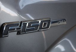 2014 Ford F-150 4x4 V8 STX - Image 29