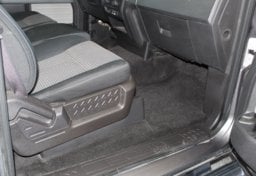 2014 Ford F-150 4x4 V8 STX - Image 40