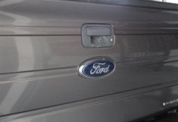 2014 Ford F-150 4x4 V8 STX - Image 25