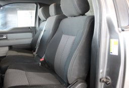 2014 Ford F-150 4x4 V8 STX - Image 41