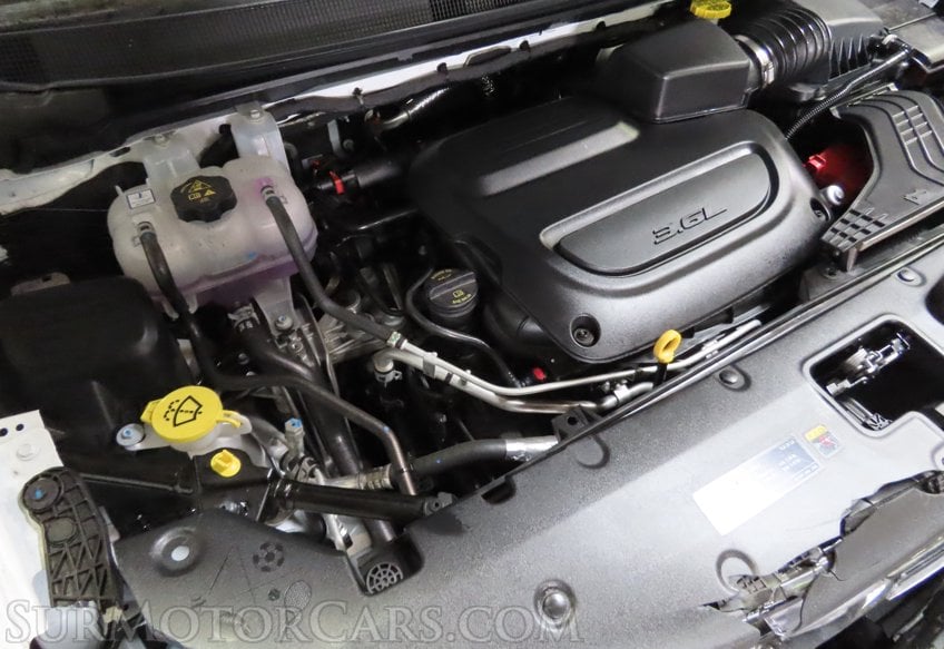 2027 Chrysler Pacifica Select - Image 47