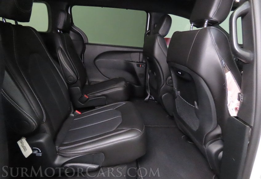 2027 Chrysler Pacifica Select - Image 26