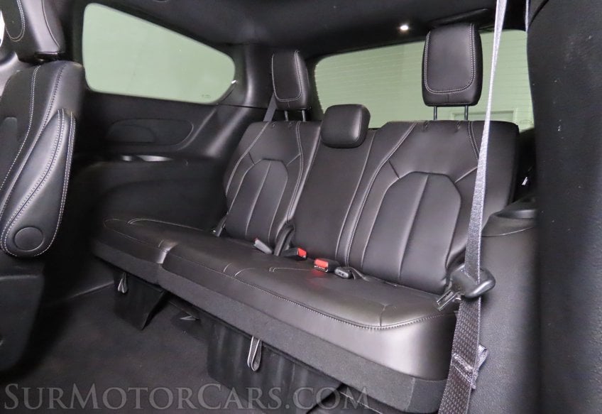 2027 Chrysler Pacifica Select - Image 31