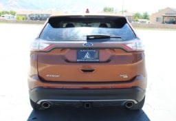 2017 Ford Edge AWD SEL - Image 13
