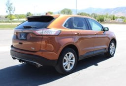 2017 Ford Edge AWD SEL - Image 8