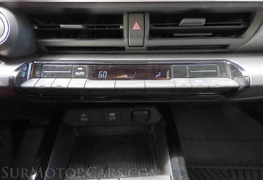2026 Toyota Prius LE - Image 39