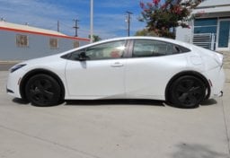 2026 Toyota Prius LE - Image 6
