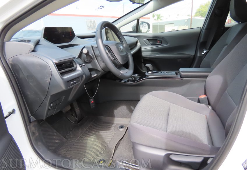2026 Toyota Prius LE - Image 22