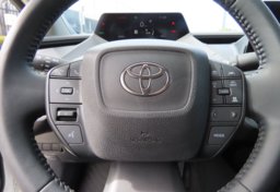 2026 Toyota Prius LE - Image 30