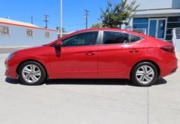 2019 Hyundai ELANTRA SEL - Image 5