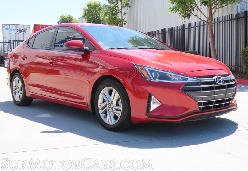 2019 Hyundai ELANTRA SEL - Image 4