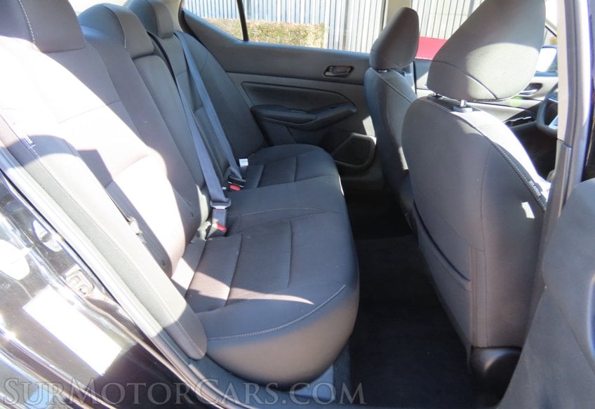 2025 Nissan Altima SV - Image 29