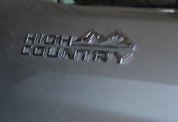 2022 Chevrolet Silverado 3500HD High Country - Image 21