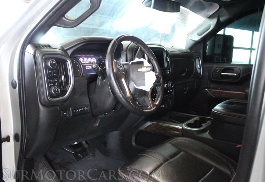 2022 Chevrolet Silverado 3500HD High Country - Image 29