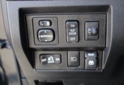 2019 Toyota Tundra 4x4 Limited - Image 54
