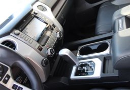 2019 Toyota Tundra 4x4 Limited - Image 64