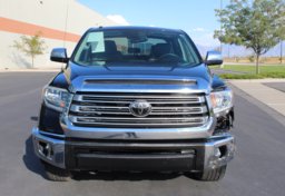 2019 Toyota Tundra 4x4 Limited - Image 10