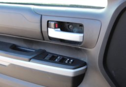 2019 Toyota Tundra 4x4 Limited - Image 50