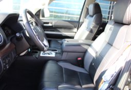 2019 Toyota Tundra 4x4 Limited - Image 14