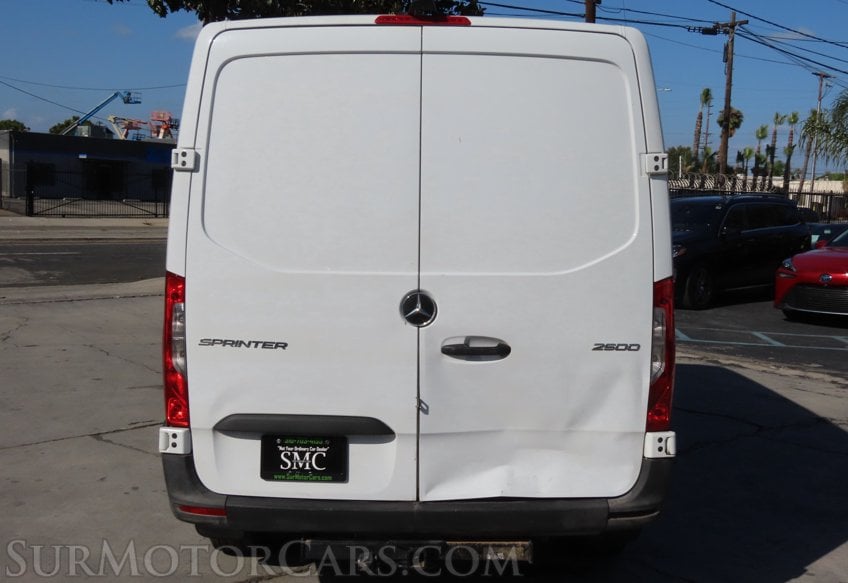 2022 Mercedes-Benz Sprinter - Image 11