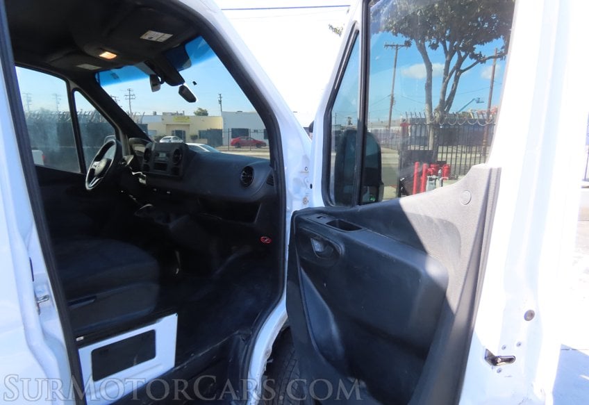 2022 Mercedes-Benz Sprinter - Image 24