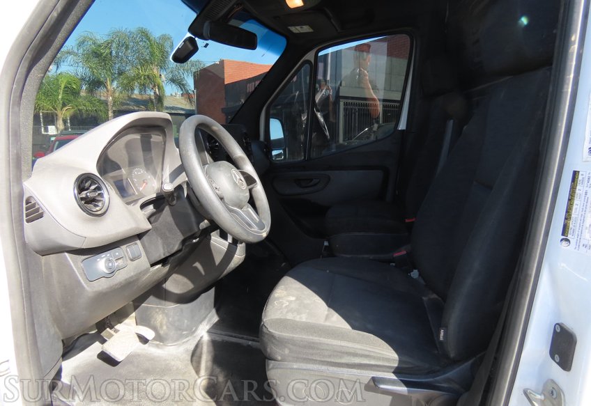 2022 Mercedes-Benz Sprinter - Image 38