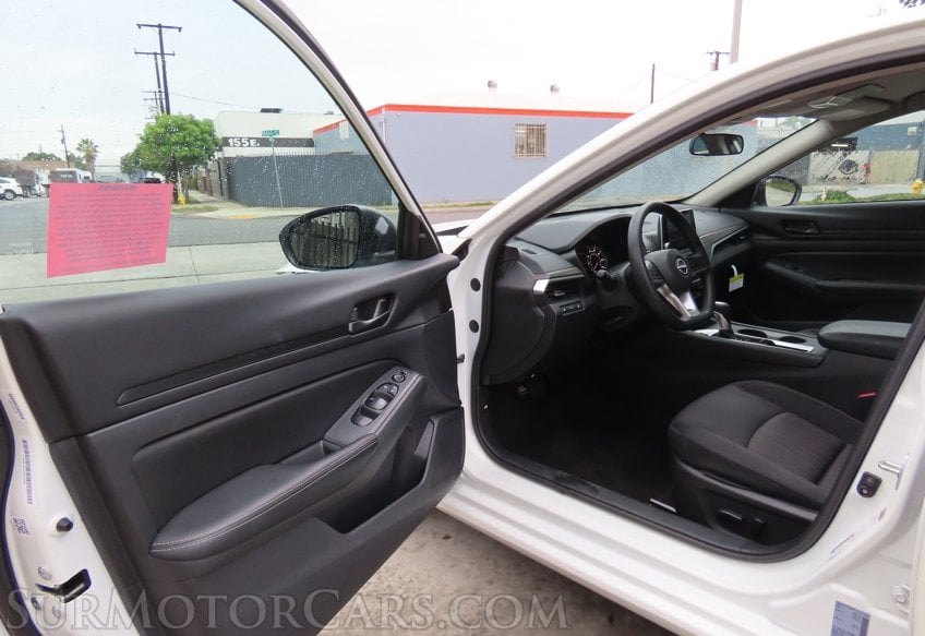 2026 Nissan Altima SV - Image 31