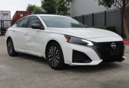 2026 Nissan Altima SV - Image 3