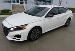 2026 Nissan Altima SV - Image 2