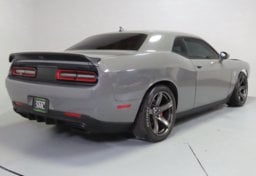 2019 Dodge Challenger SRT Hellcat - Image 7