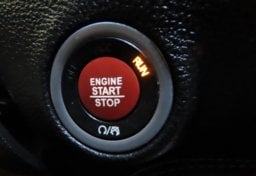 2019 Dodge Challenger SRT Hellcat - Image 18