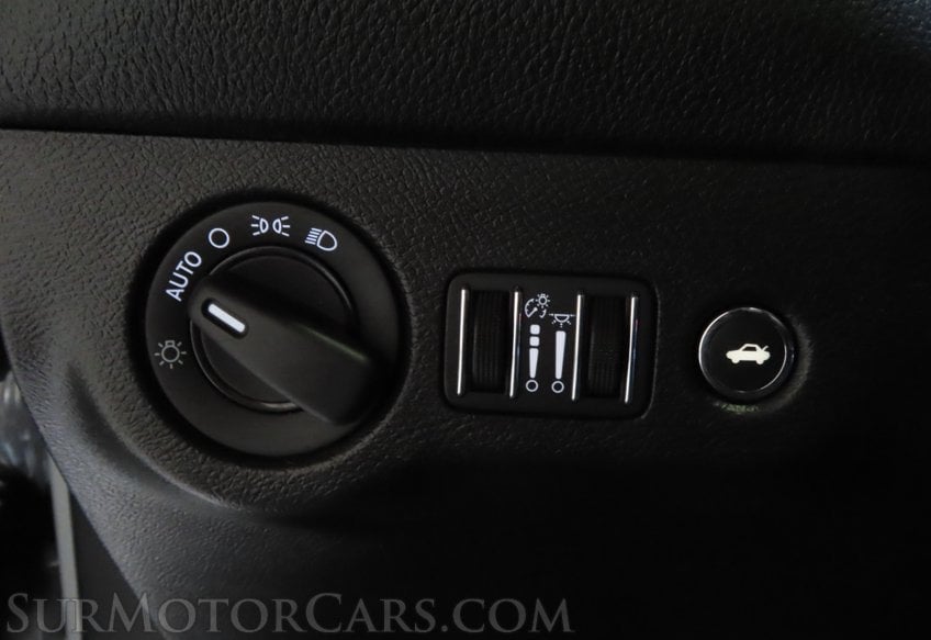 2019 Dodge Challenger SRT Hellcat - Image 25