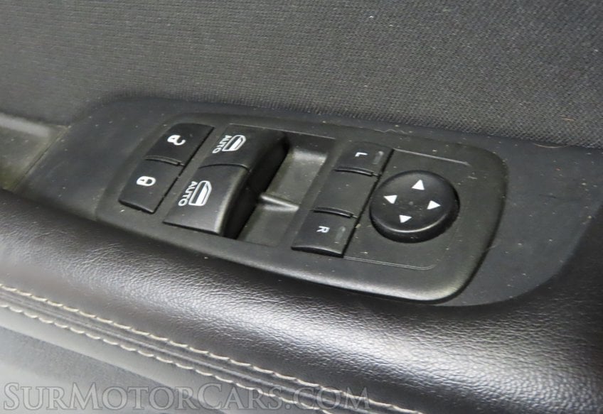 2019 Dodge Challenger SRT Hellcat - Image 26