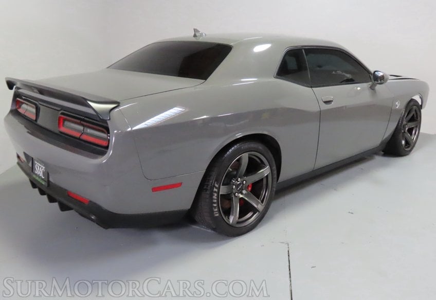 2019 Dodge Challenger SRT Hellcat - Image 9
