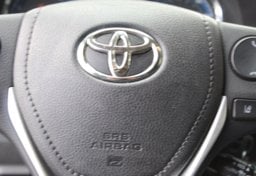 2018 Toyota Corolla - Image 34
