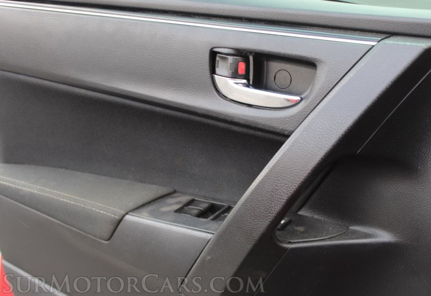 2018 Toyota Corolla - Image 30