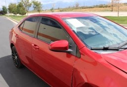 2018 Toyota Corolla - Image 17